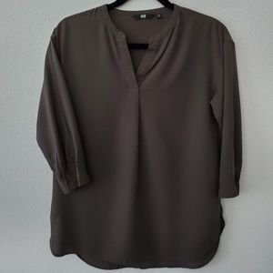 UNIQLO Rayon Stand Collar, 3/4 Sleeve Blouse